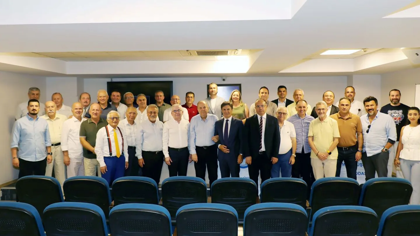 İzmir YMMO’da Şeffaflık Vurgusu: Mali Tablolar Üyelerle Paylaşıldı