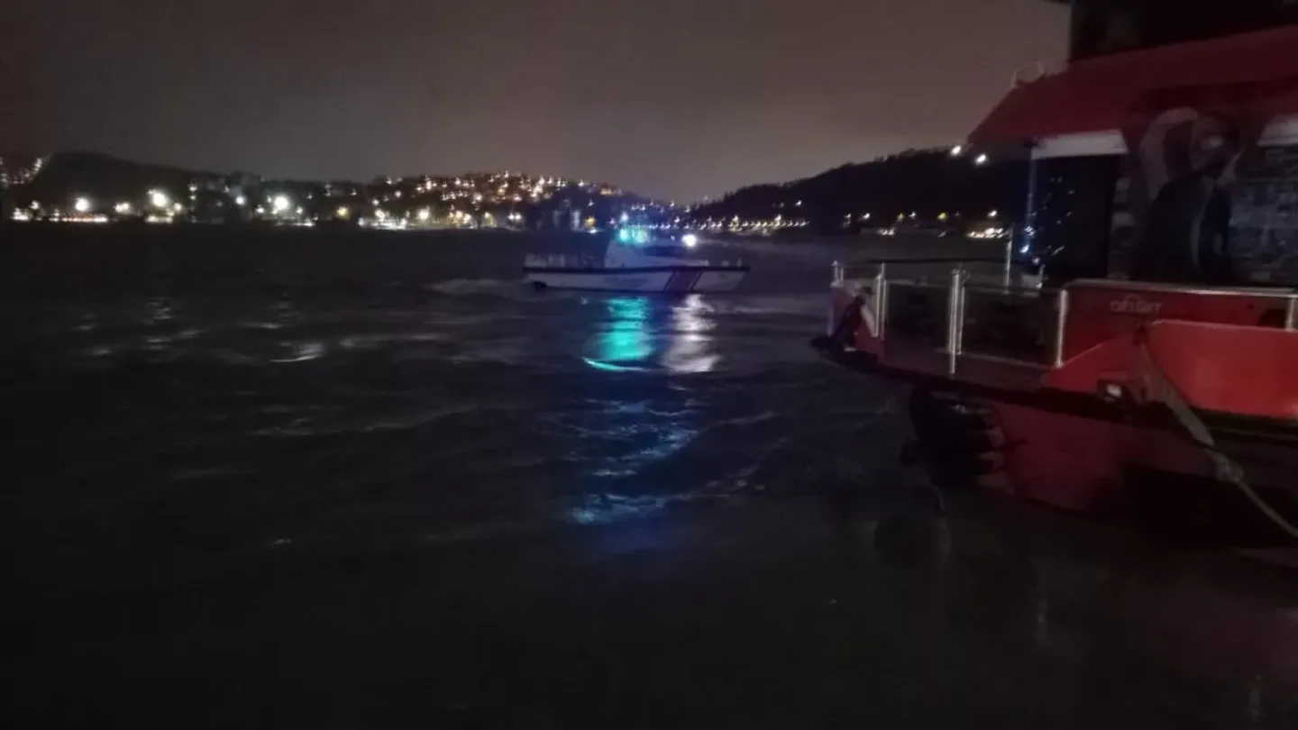 İzmir'de acı olay! Denizde boğulma tehlikesi geçiren kadın hayatını kaybetti...
