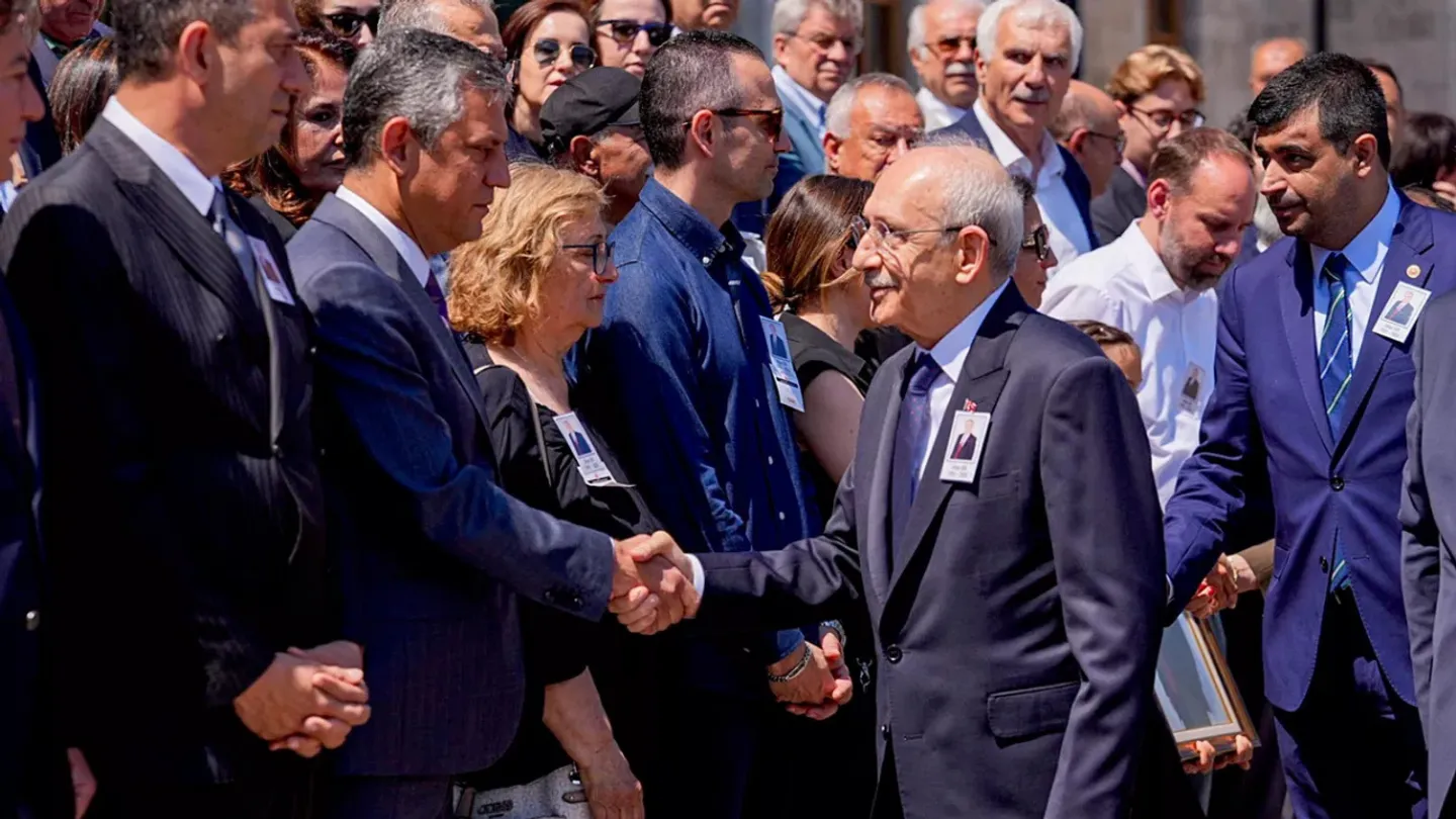 CHP'de mutlak butlan kararı Yargıtay'a taşındı