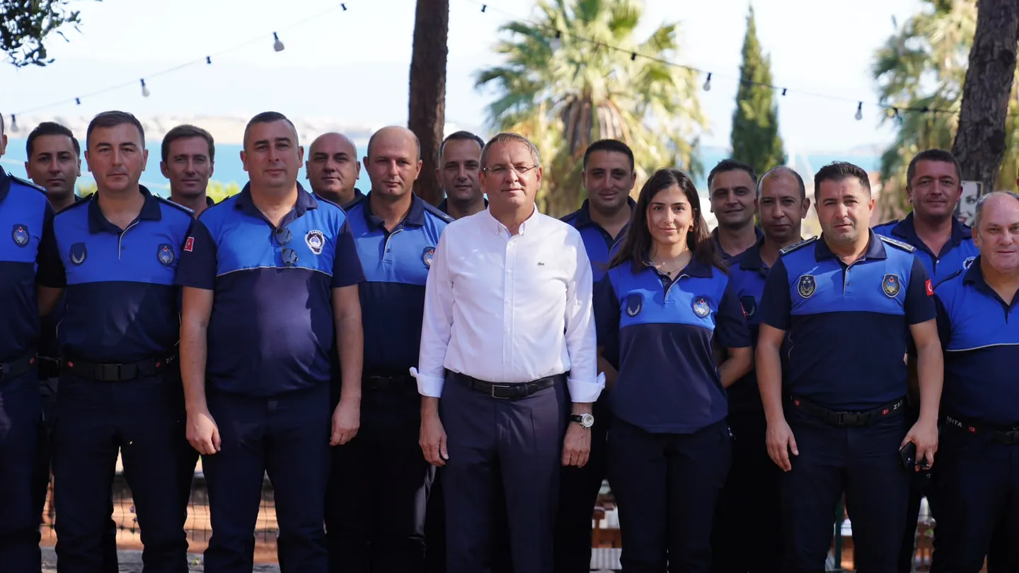 Ayvalık’ta Zabıta Haftası buluşması: Başkan Ergin’den “büyük aileyiz” mesajı