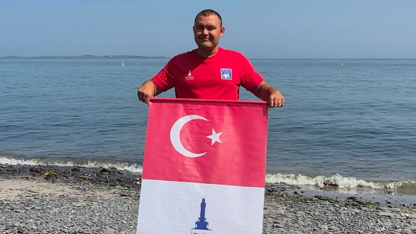 Tuna Tunca’dan tarihi başarı: Kuzey Kanalı’nı 16 saatte geçti