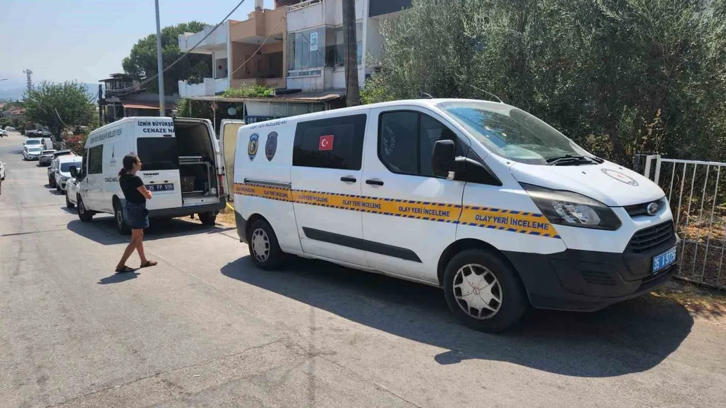 Urla’da Kahreden Olay: Anne ve Oğlu Evde Ölü Bulundu