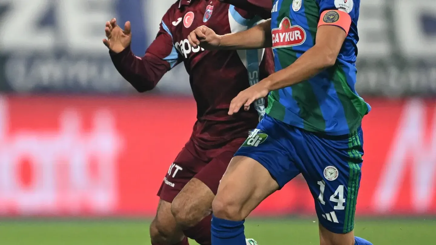 Rize’de 7 Gollü Futbol Şöleni! Trabzonspor 2-0’dan Döndü, Derbiyi Kazandı