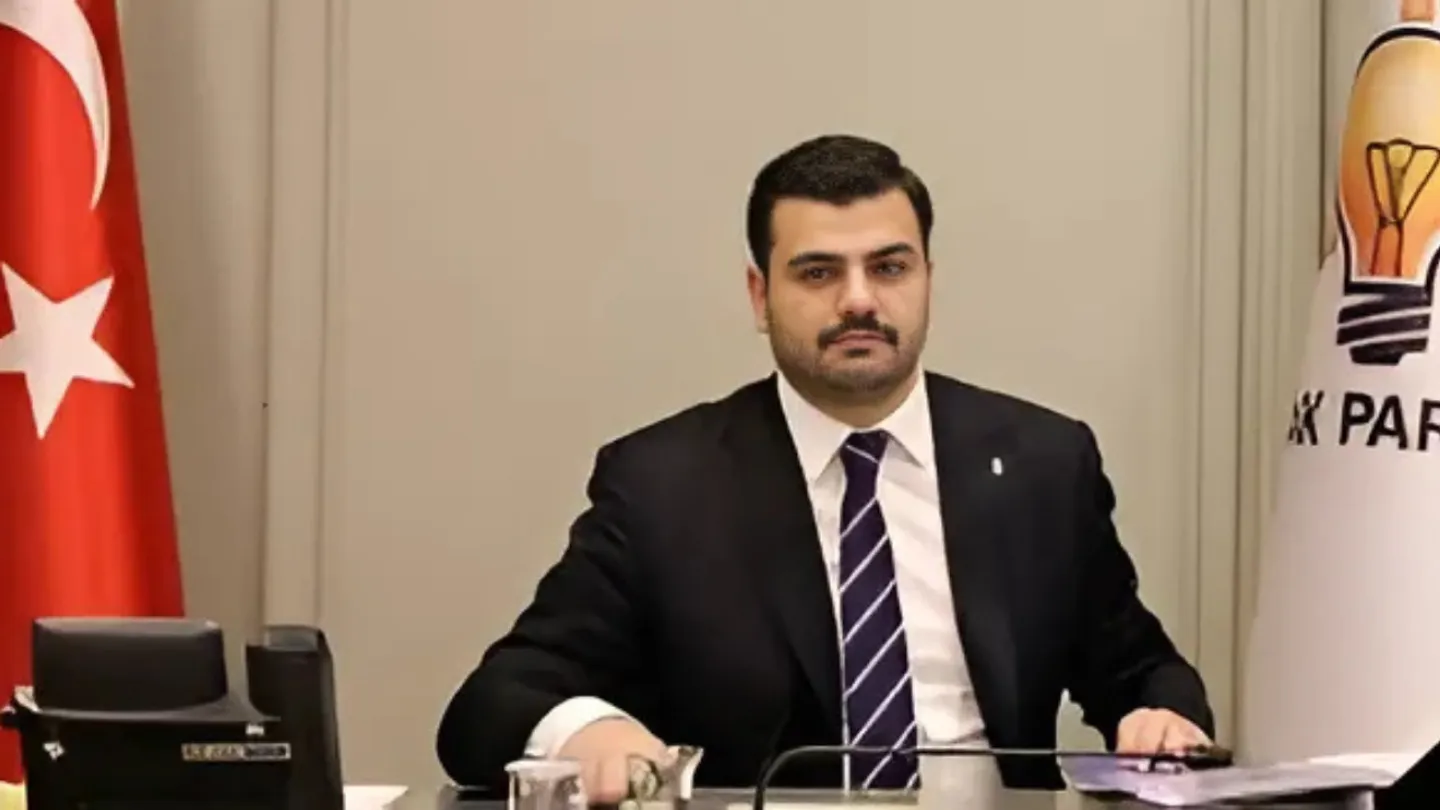 Eyyüp Kadir İnan’dan Aziz Kocaoğlu’na Sert Çıkış: “İzmir’e Özür Borçlusunuz!”