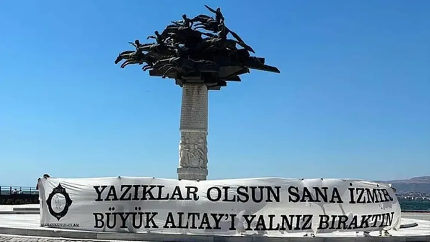 Altay’da Kriz Büyüyor: Taraftardan İzmir’e Sert Çağrı, “Büyük Altay’ı Yalnız Bıraktın”