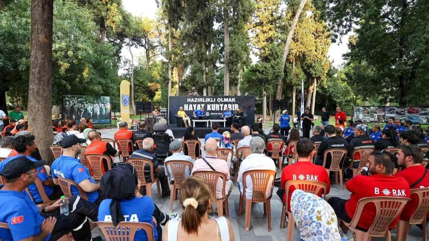 İzmir’de 17 Ağustos’ta Anlamlı Buluşma: Deprem Gerçeğine Bir Kez Daha Dikkat Çekilecek