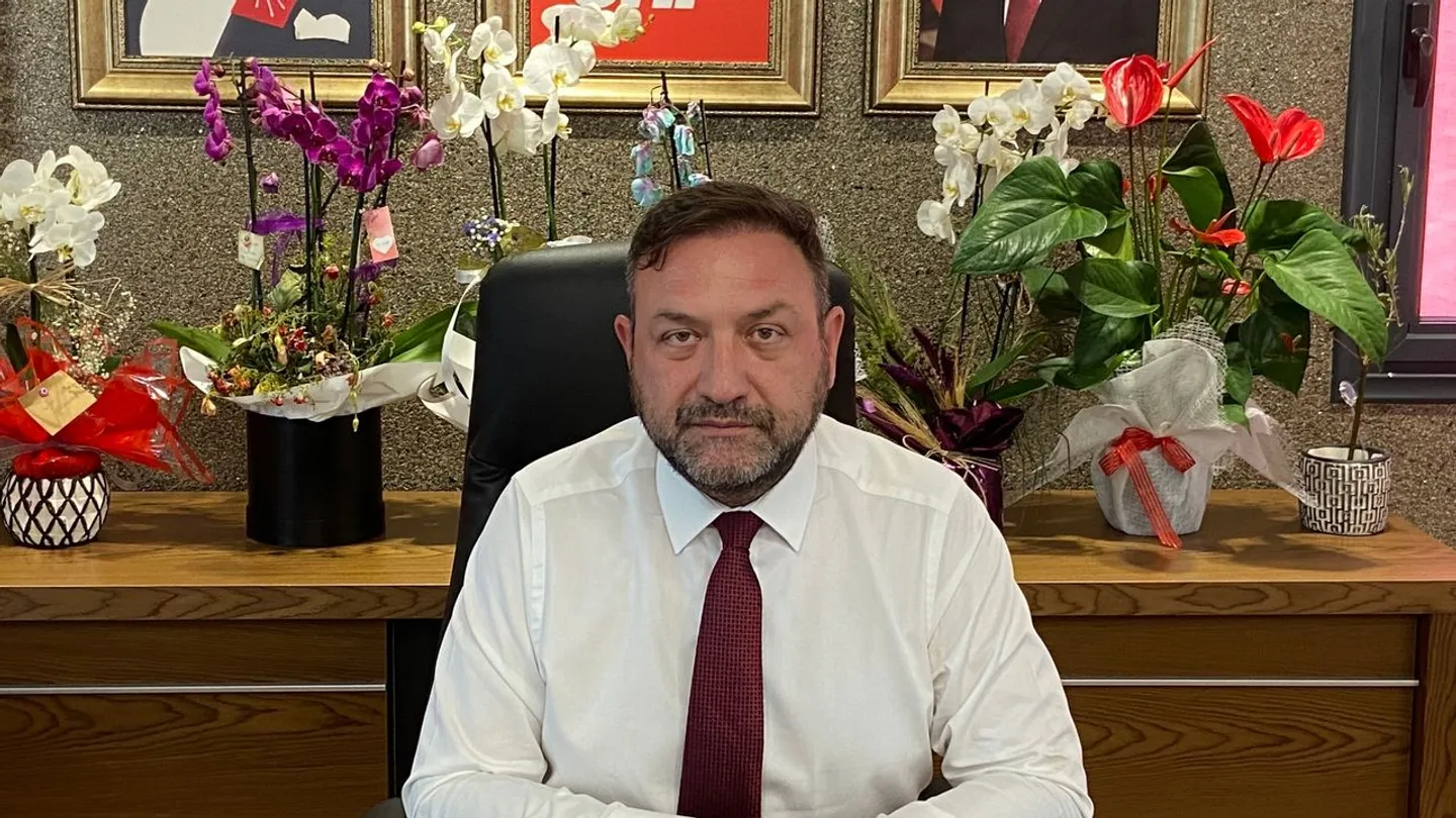 CHP İzmir’de Kritik Değişim: 9 İlçede Yeni Başkanlar Belli Oldu
