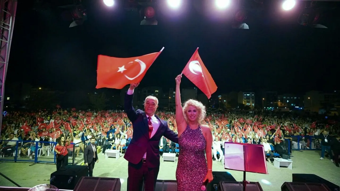 Seferihisar’ın Kurtuluşunun 104. Yılı Coşkuyla Kutlandı
