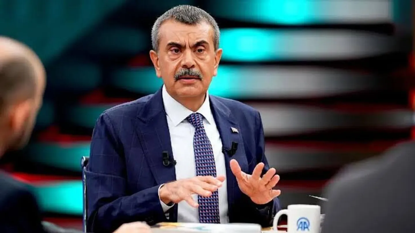 Bakan Tekin’den Turgutlu saldırısı açıklaması: “Sadece okul güvenliği üzerinden okumamak lazım”