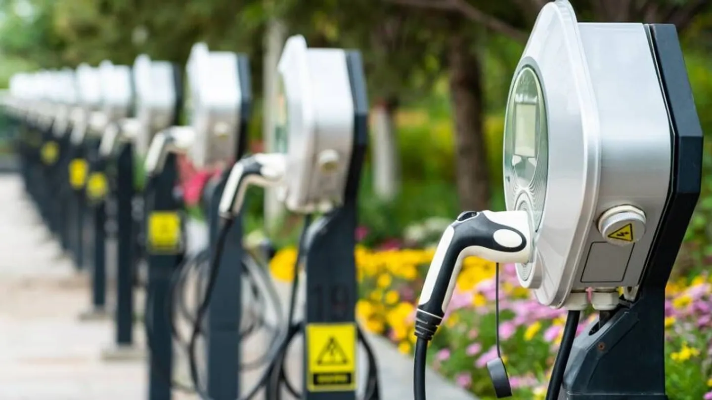 Konak'ta elektrikli araç şarj istasyonları için ihale! 4 noktada kurulacak