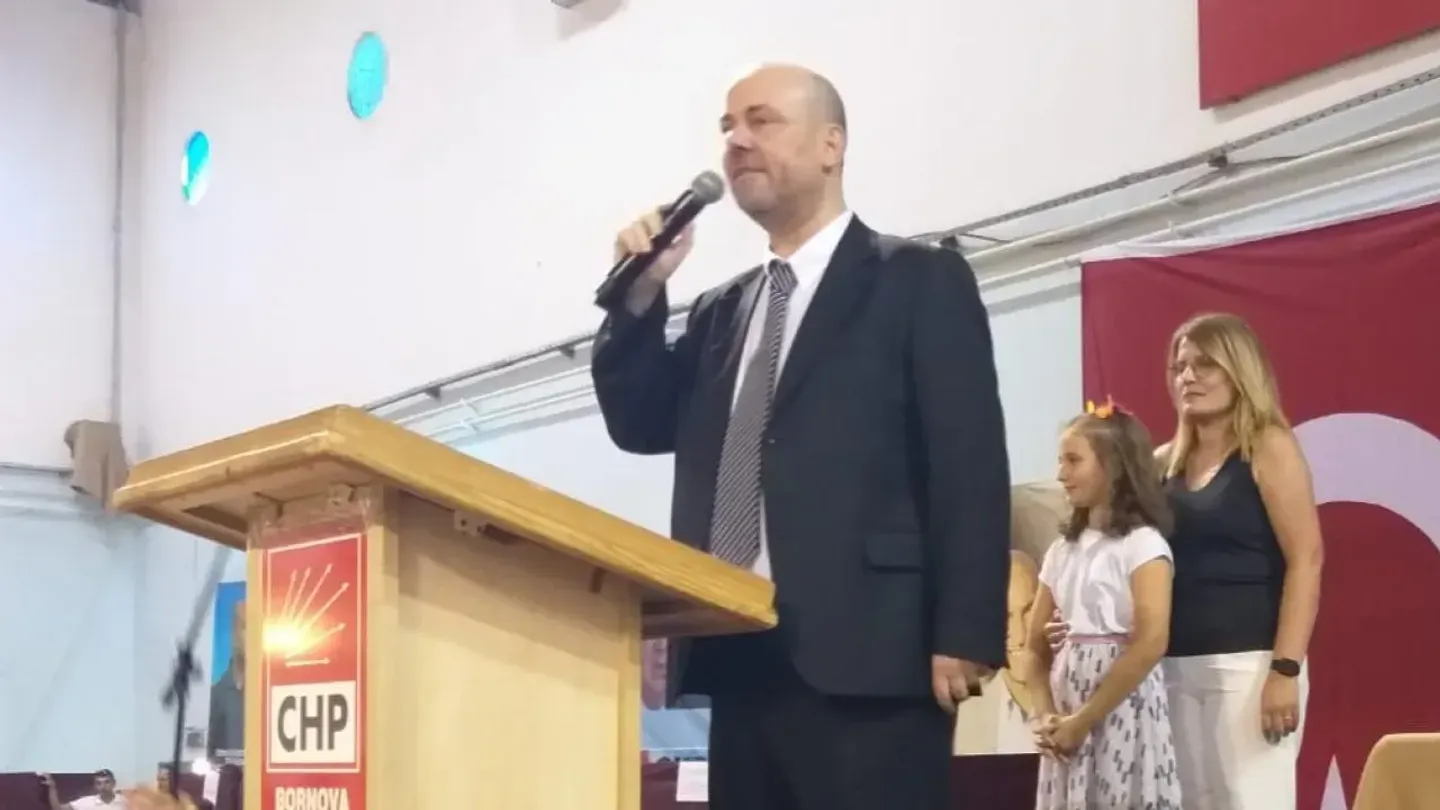 CHP İzmir’de ‘mutlak butlan’ istifası: Volkan Koçanalı partisinden ayrıldı