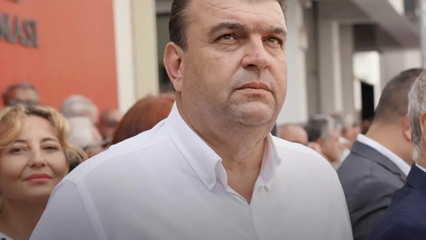 Seferihisar Soruşturmasında Şok İddialar: Makam Şoförünün Para ve Altın Anlatımı Gündemde!