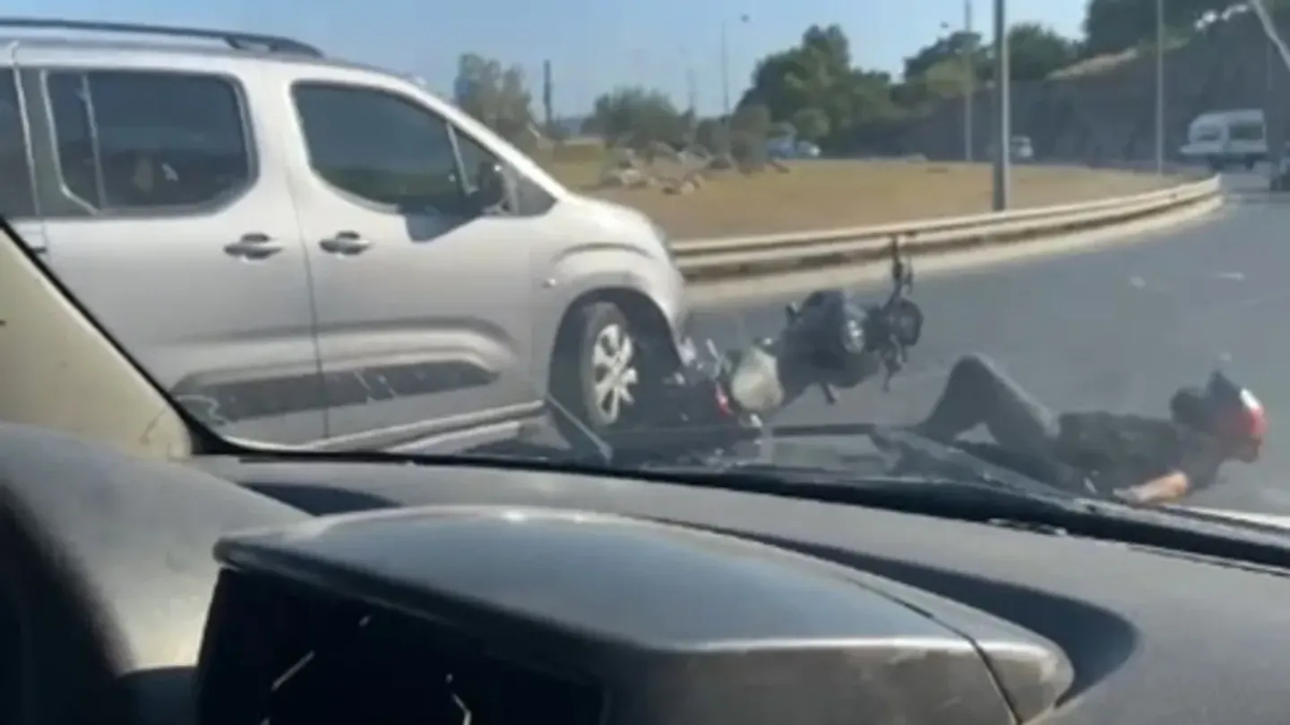 İzmir'de kan donduran trafik magandalığı: Çarptı, üzerinden geçti, kaçtı