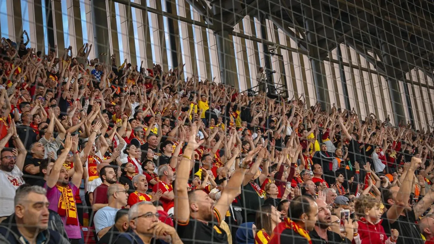 Göztepe güçlenen kadrosuyla yeni sezona hazırlanıyor