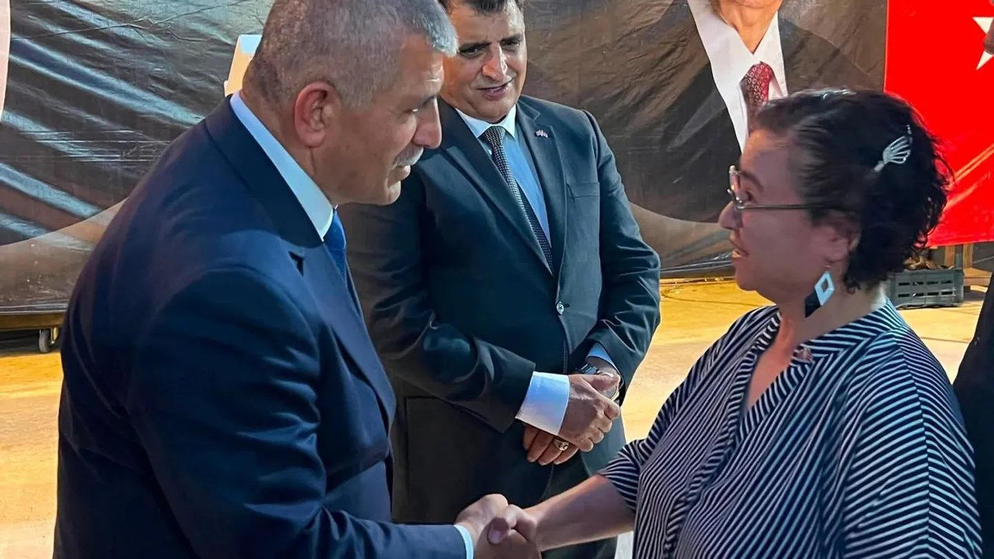 MHP İzmir’de yeni katılım dalgası! 350 Diyarbakırlı partiye üye oldu
