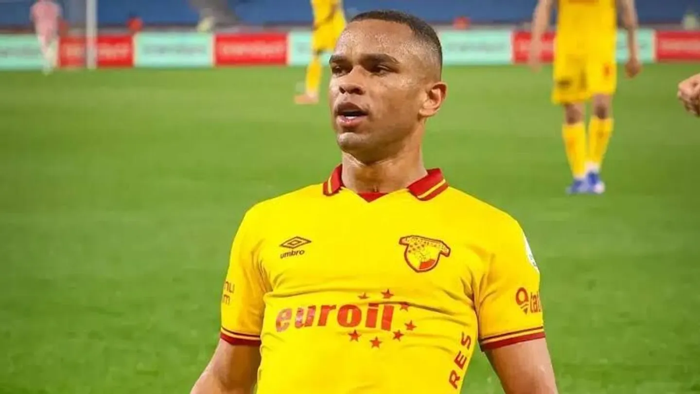 Göztepe’de Transfer Alarmı! Juan ve Dennis İçin Karar An Meselesi