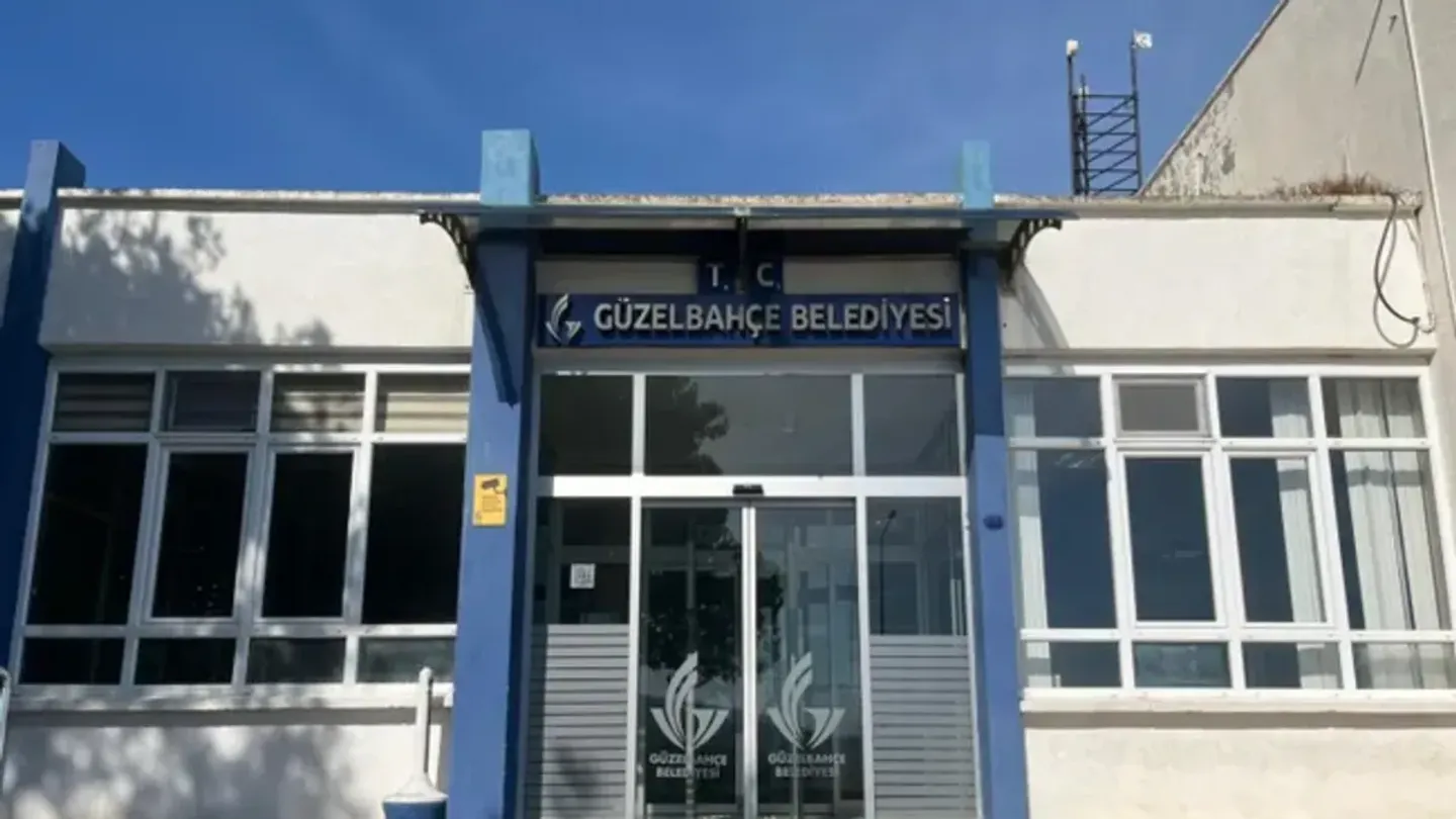 Güzelbahçe Belediyesi soruşturmasında ikinci dalga: Başkanın yakın çevresine gözaltı