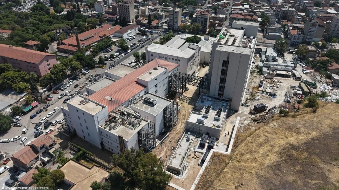 Eşrefpaşa Hastanesi’nde Sona Gelindi! Yeni Bina 2027’de Hasta Kabulüne Başlayacak