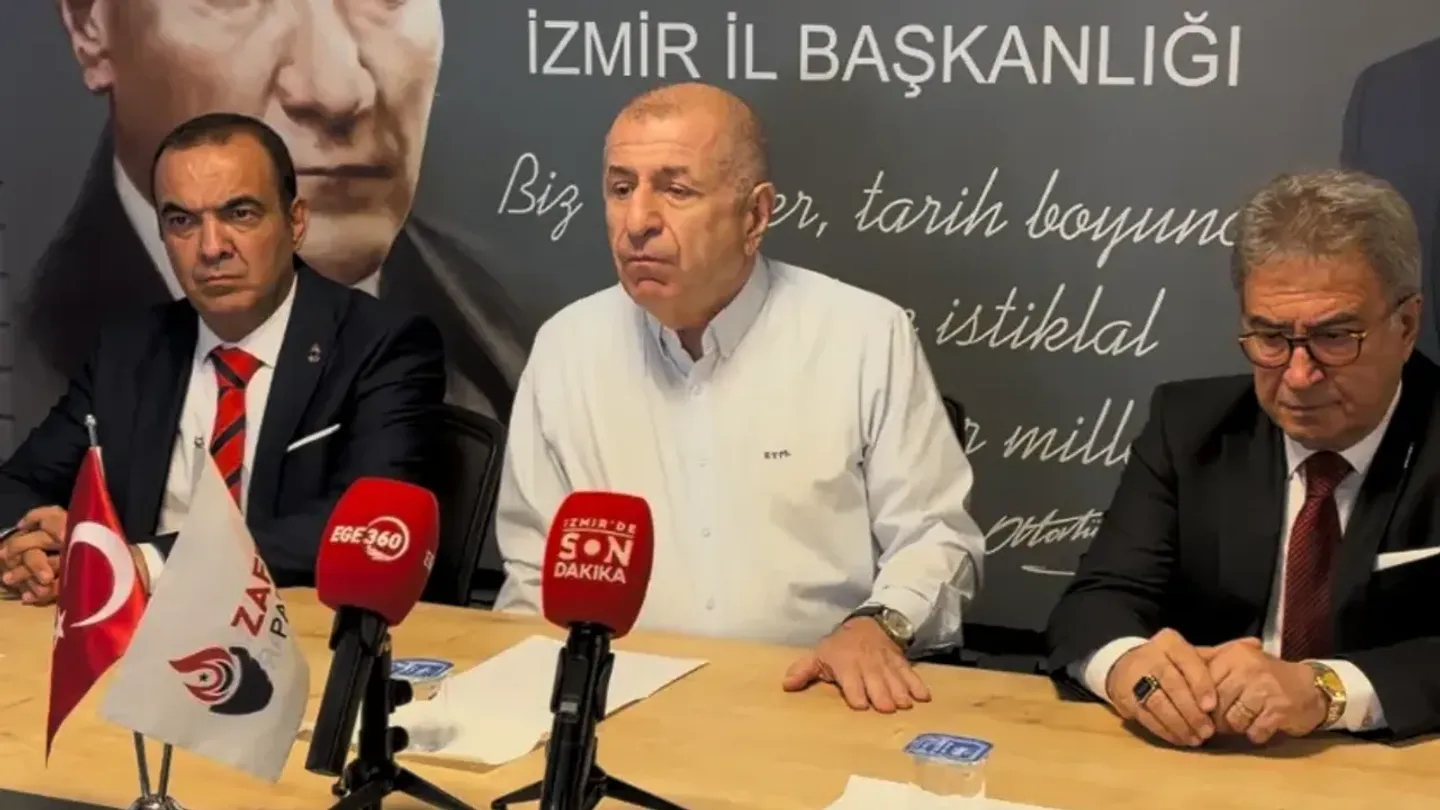 Ümit Özdağ’dan İzmir’de dikkat çeken açıklama: “Son üç günde üç polis memuru intihar etti”