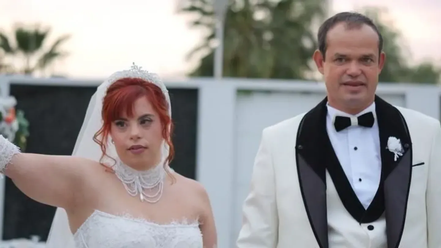 İzmir’de büyük aşk mutlu sonla bitti: Betim ve Fikri “evet” dedi