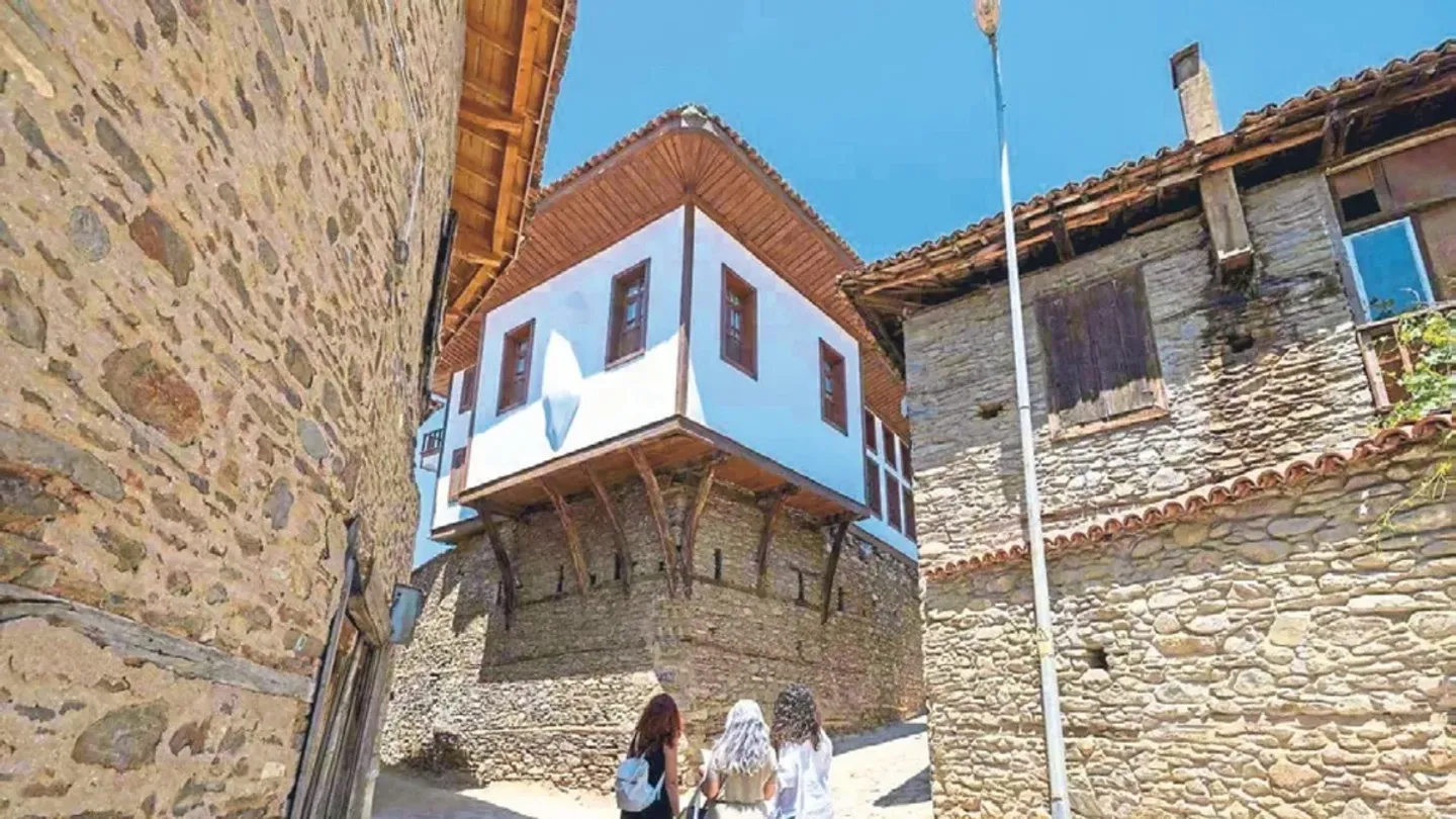İzmir’in tarihi mirasına koruma kalkanı