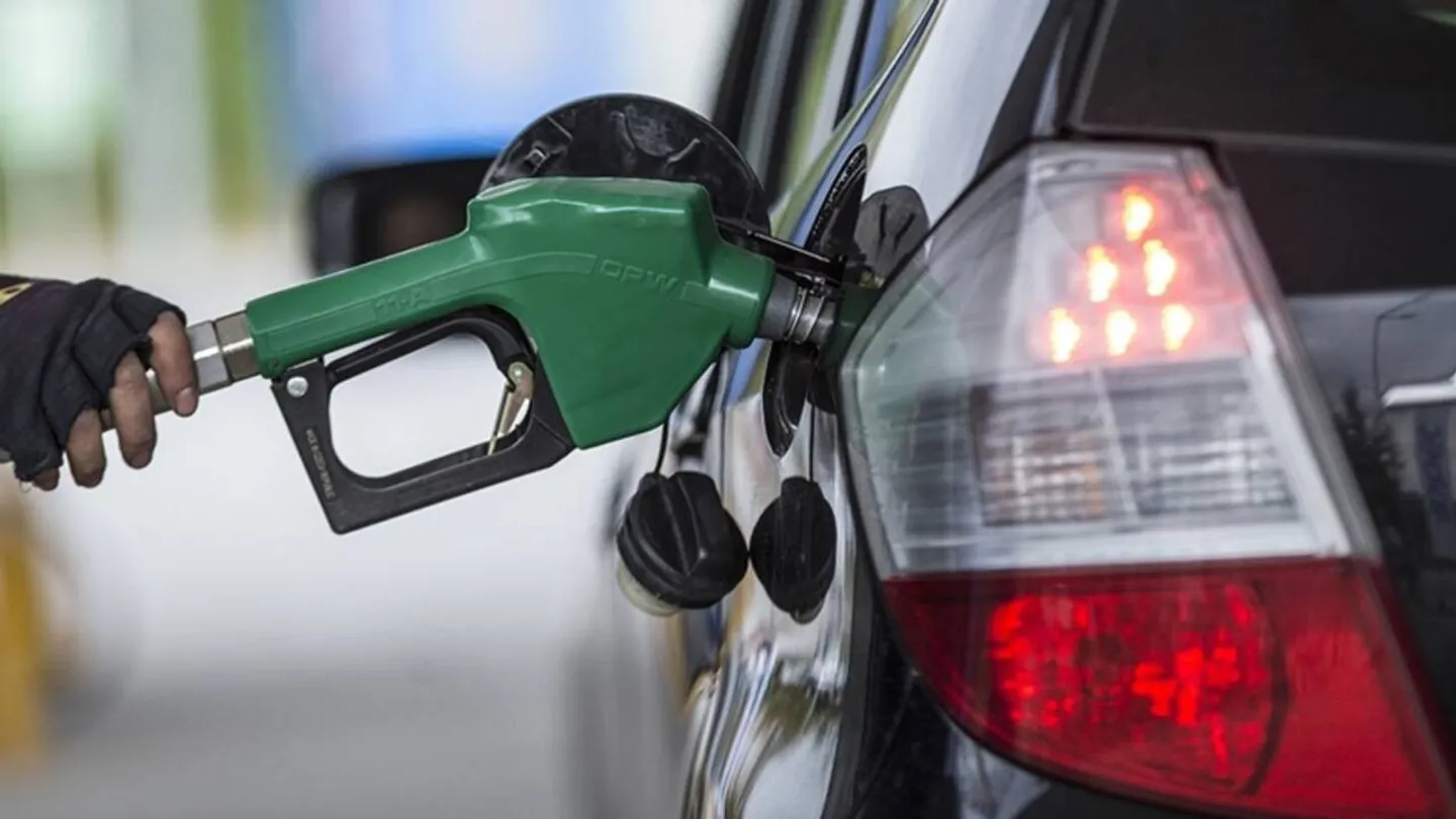 Akaryakıtta tabela yeniden değişti: İzmir’de motorin 94,90 TL’ye çıktı
