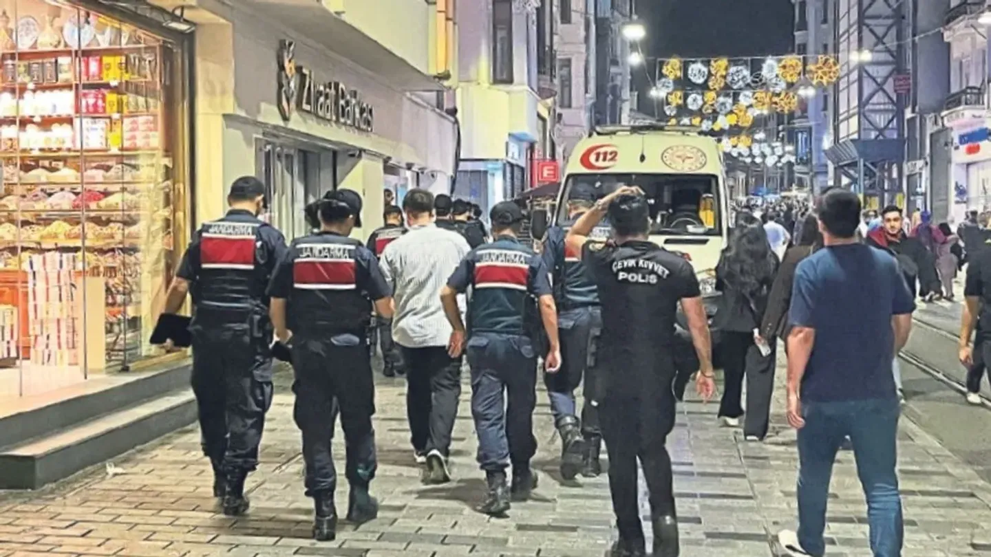 “Ailem Güvende” Operasyonunda Bilanço Ağır: 162 Gözaltı, İzmir’de 16 Tutuklama