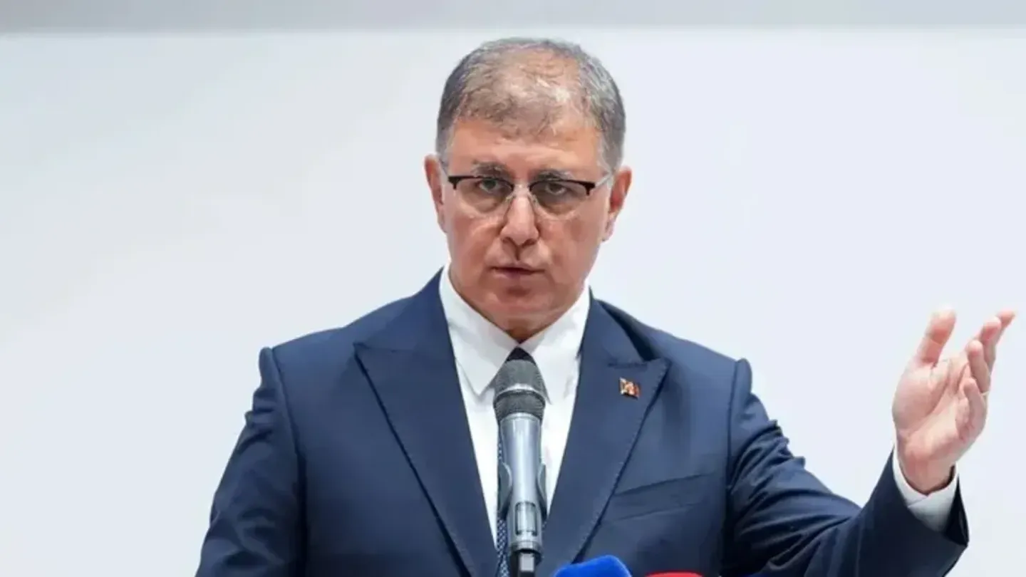 CHP'den istifa etmişti... İzmir Büyükşehir Belediye Başkanı Cemil Tugay yol haritasını çizdi: “Yeni partide..."