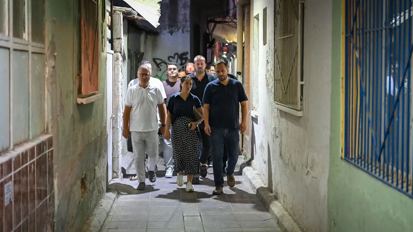 Çamdibi'nde büyük altyapı hamlesi: 280 sokak sıcak asfaltla buluşacak