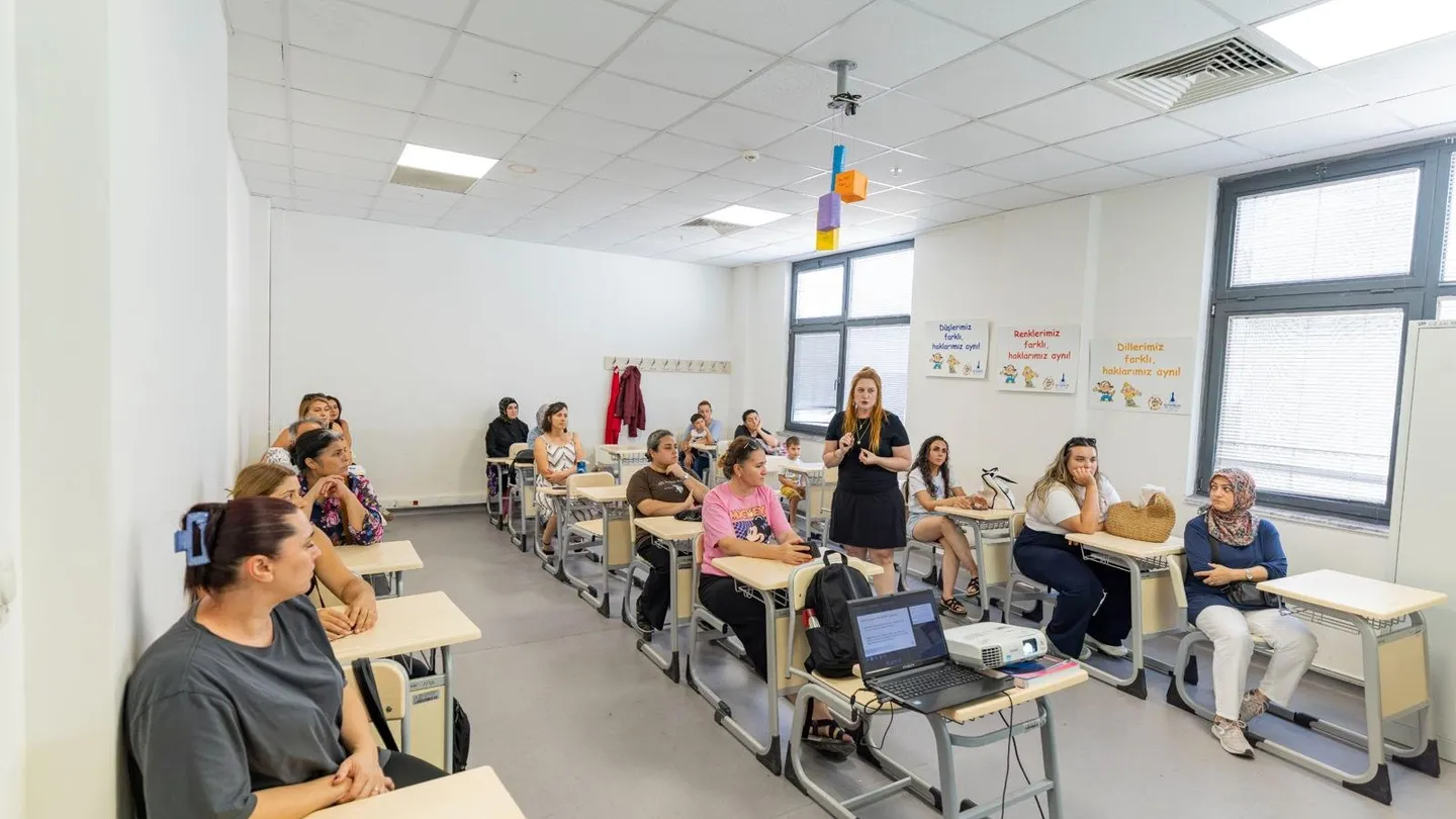 Büyükşehir’den Çocuklara Dolu Dolu Yaz Tatili! Yaz Okulu Hem Eğlendiriyor Hem Öğretiyor