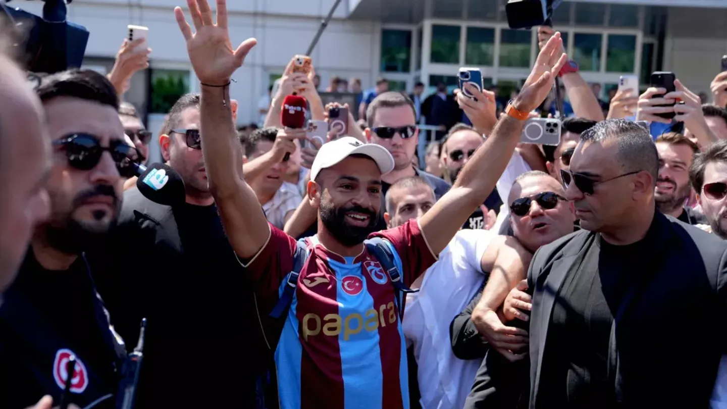 Dünya Yıldızı İstanbul’da! Mohamed Salah Trabzonspor İçin Türkiye’ye Geldi