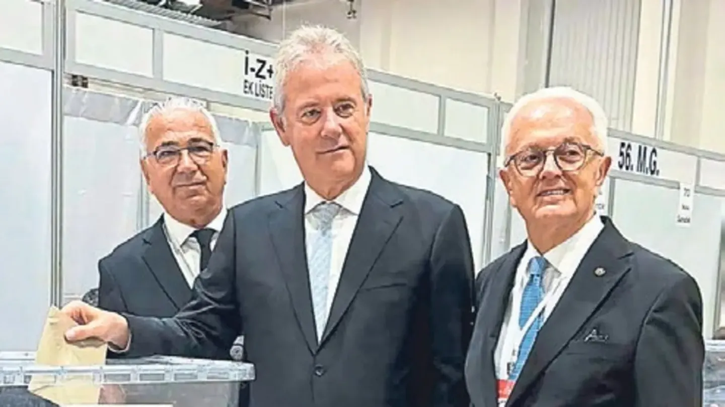 İZTO’da seçim maratonu sona erdi: Özgener’den “yeni dönem” mesajı