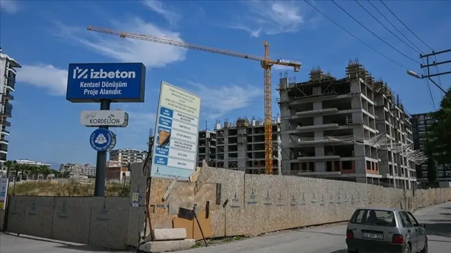 İZBETON yolsuzluk davasında yeni gelişme! 13 sanıklı yeni iddianame dosyada