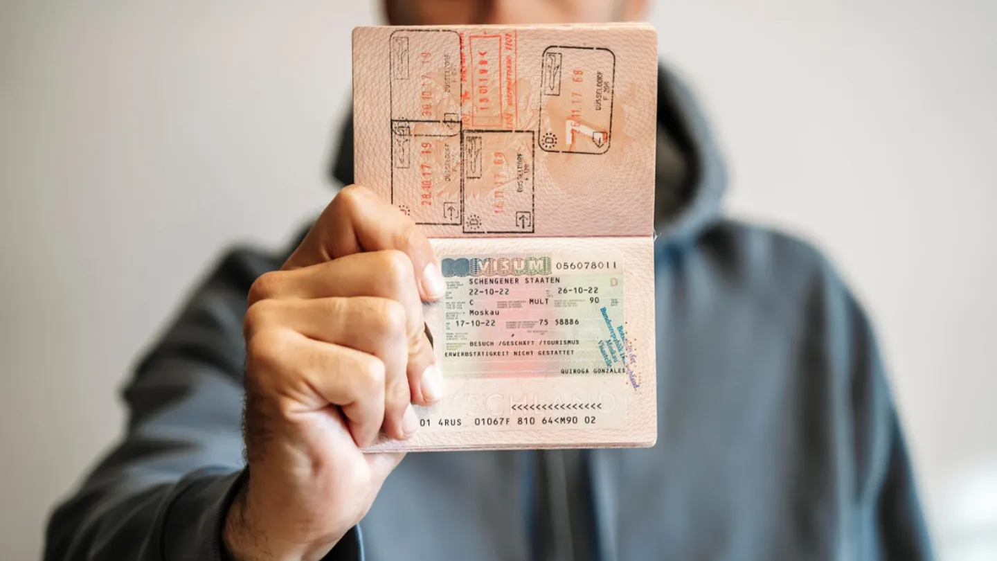 Türk Pasaportuyla Dünyaya Yolculuk: Hangi Ülkeler Vizesiz, Hangi Ülkeler Vize İstiyor?