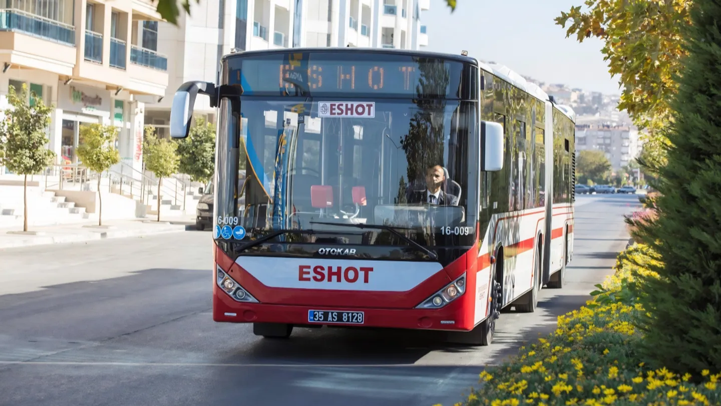 ESHOT'tan İzmir'de Ulaşım Uyarısı! 4 Otobüs Hattında Güzergâh Değişiyor