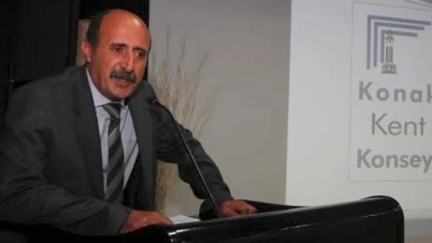 İzmir’de otoyol özelleştirmesine tepki: “Yollar halkındır, satılık değildir”