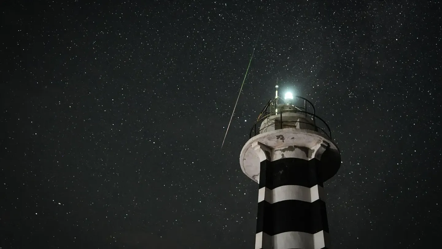 İzmir Semalarında Görsel Şölen! Perseid Meteor Yağmuru Böyle Görüntülendi