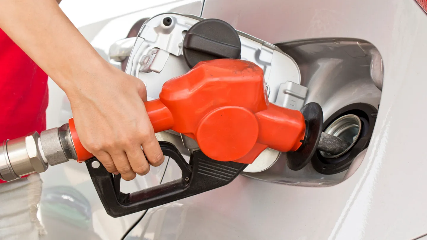 Motorine yeni zam beklentisi: İzmir’de fiyat 100 TL’yi aşabilir