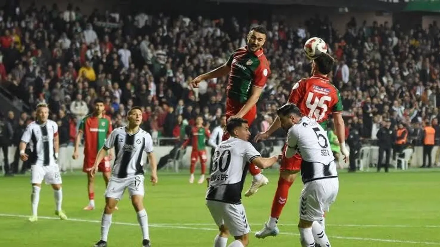 Karşıyaka’da derbi alarmı: Kaf-Kaf, Altay karşısında ilk galibiyetini arıyor