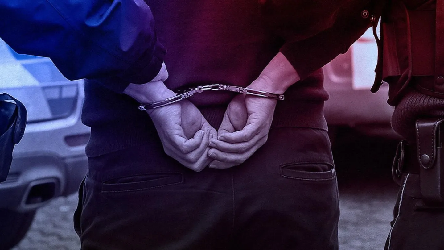 Karşıyaka'da zehir tacirlerine büyük darbe: 11,5 kilo yasaklı madde yakalandı