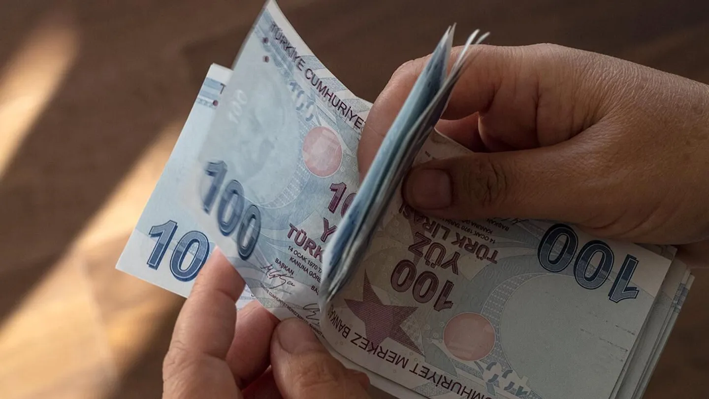 Emekli maaşlarında yeni dönem: SGK borçları için doğrudan kesinti başlıyor