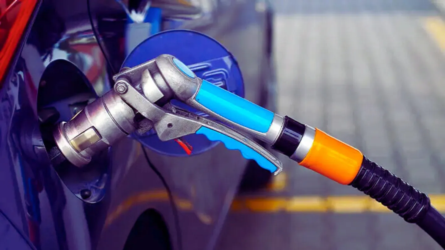 Motorine dev zam geliyor! İzmir’de litre fiyatı 90 TL’yi aşacak