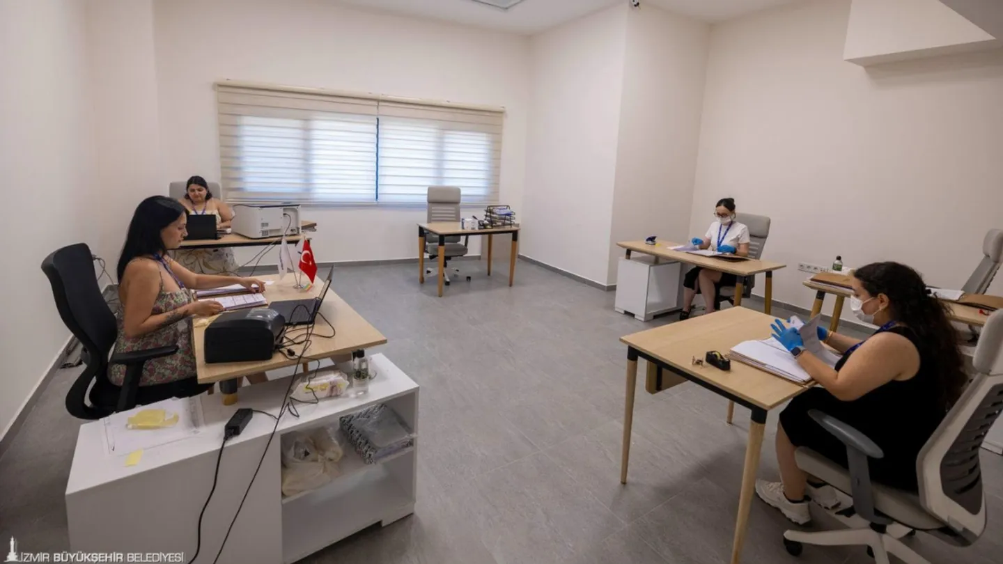 İzmir’de arşivler dijitalleşiyor: Binlerce belge tek tıkla erişilebilir hale geldi