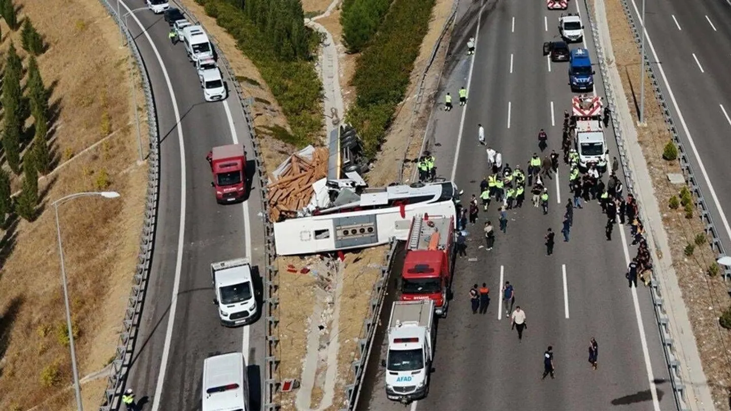 Manisa’daki Feci Kazada 2 Şoför Tutuklandı! 11 Kişi Hayatını Kaybetmişti