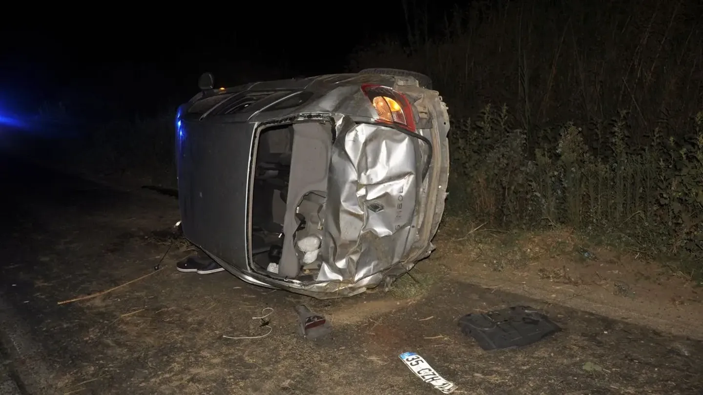 Ödemiş’te feci kaza! Otomobil devrildi, 3 kişi yaralandı