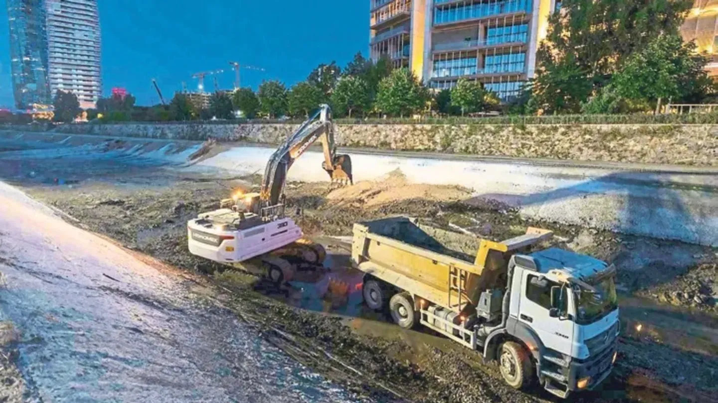 Manda Çayı temizleniyor