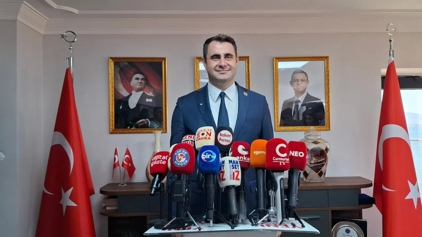 YENİ Parti İzmir’de Teşkilat Haritası Netleşiyor: 28 İlçede Başkanlar Belli