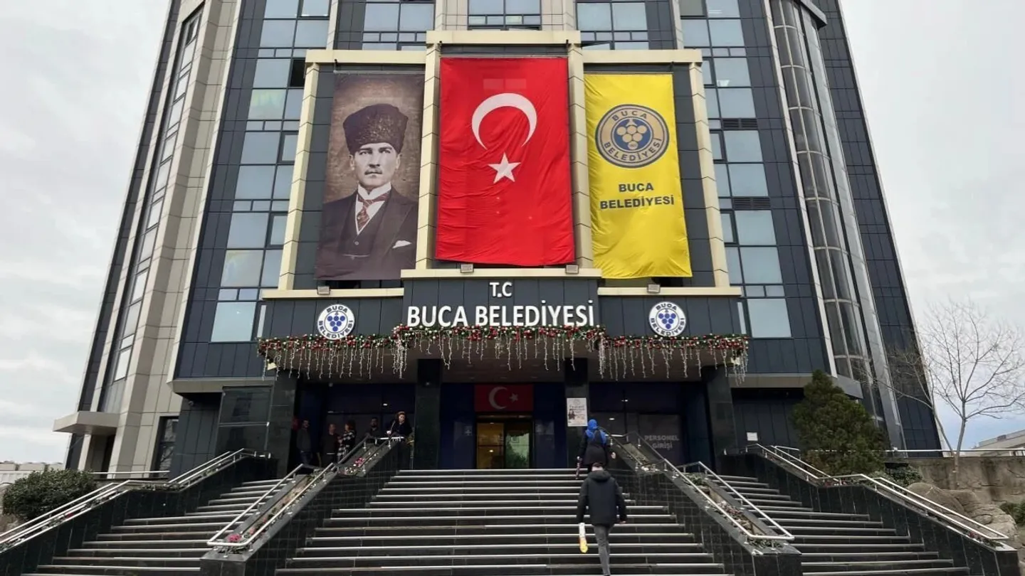 Buca Belediyesi'nden mühürleme açıklaması: Ruhsatsız iş yeri yasal sürecin ardından kapatıldı