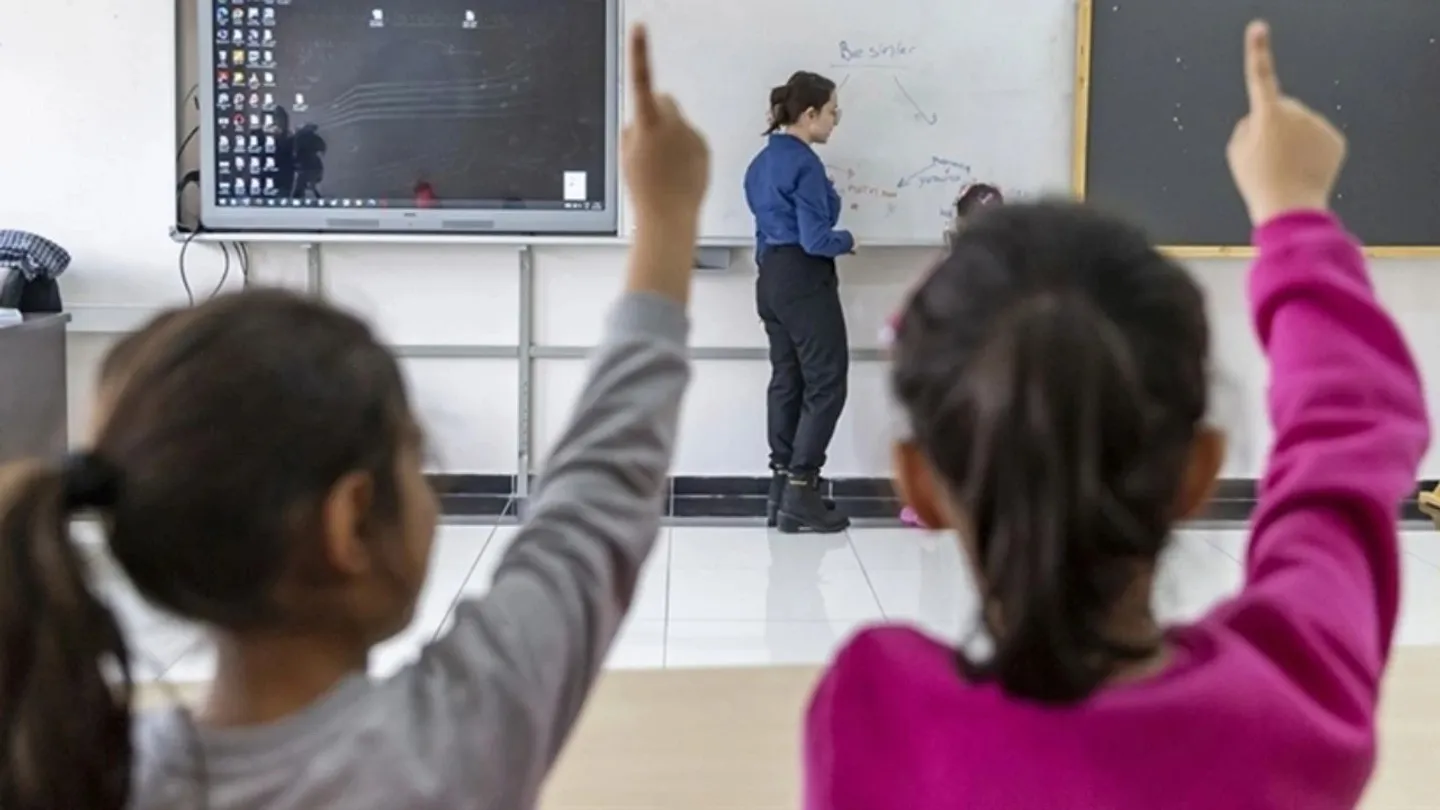 2026 ücretli öğretmenlik başvuruları ne zaman? Başvuru şartları neler?