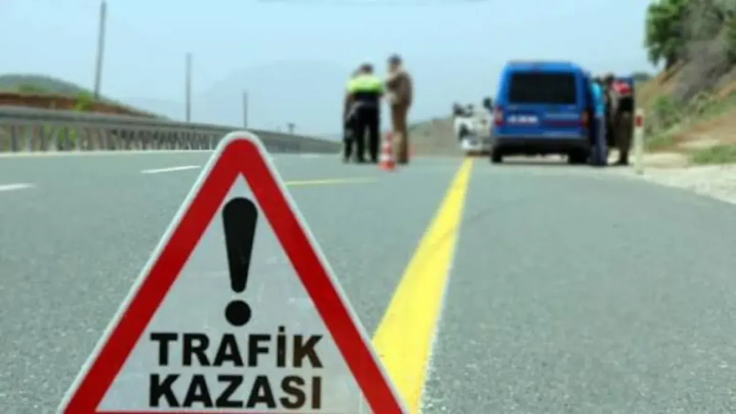 İzmir-Aydın Otoyolu’nda Feci Kaza: 19 Yaşındaki Sürücü Hayatını Kaybetti
